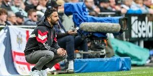 乐鱼vip注册-孤注一掷？曼联英超刷新队史积分下限+杯赛出局，欧联成唯一希望