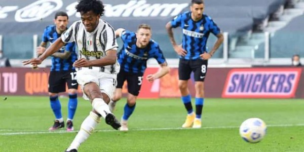 Leyu Sports-梁熙明：荒谬裁判导演荒谬德比 尤文侥胜苟延残喘